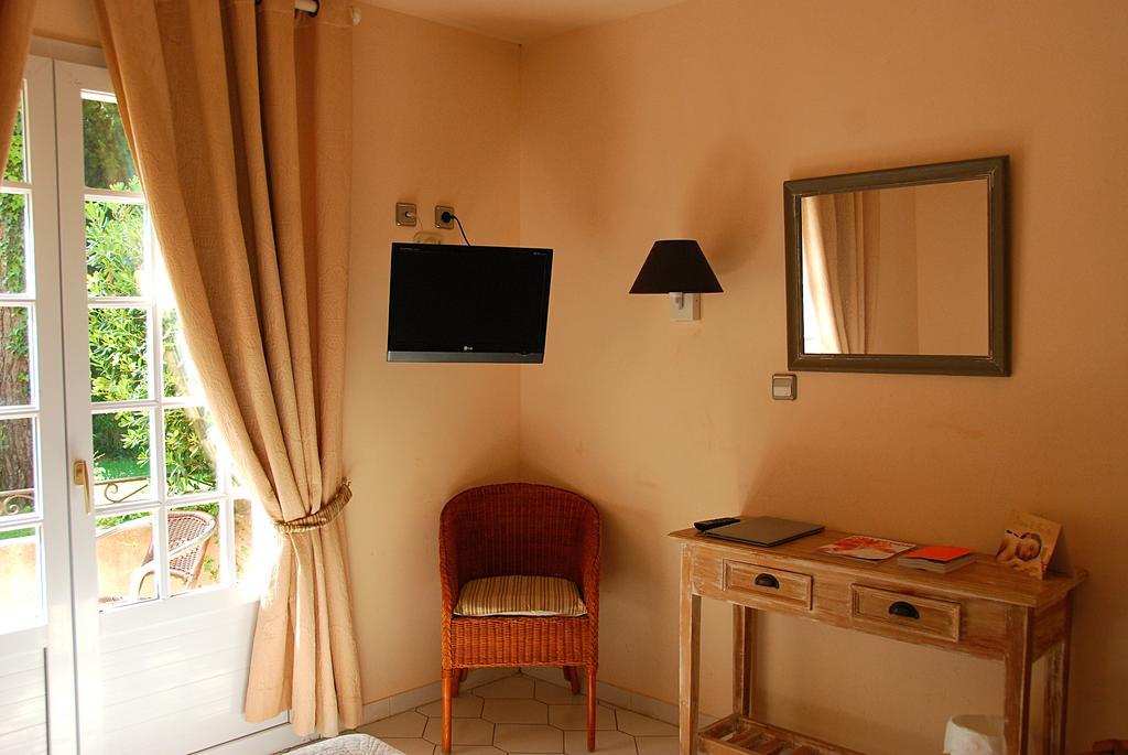 Hotel Les Mazets Des Roches Tarascon Pokój zdjęcie