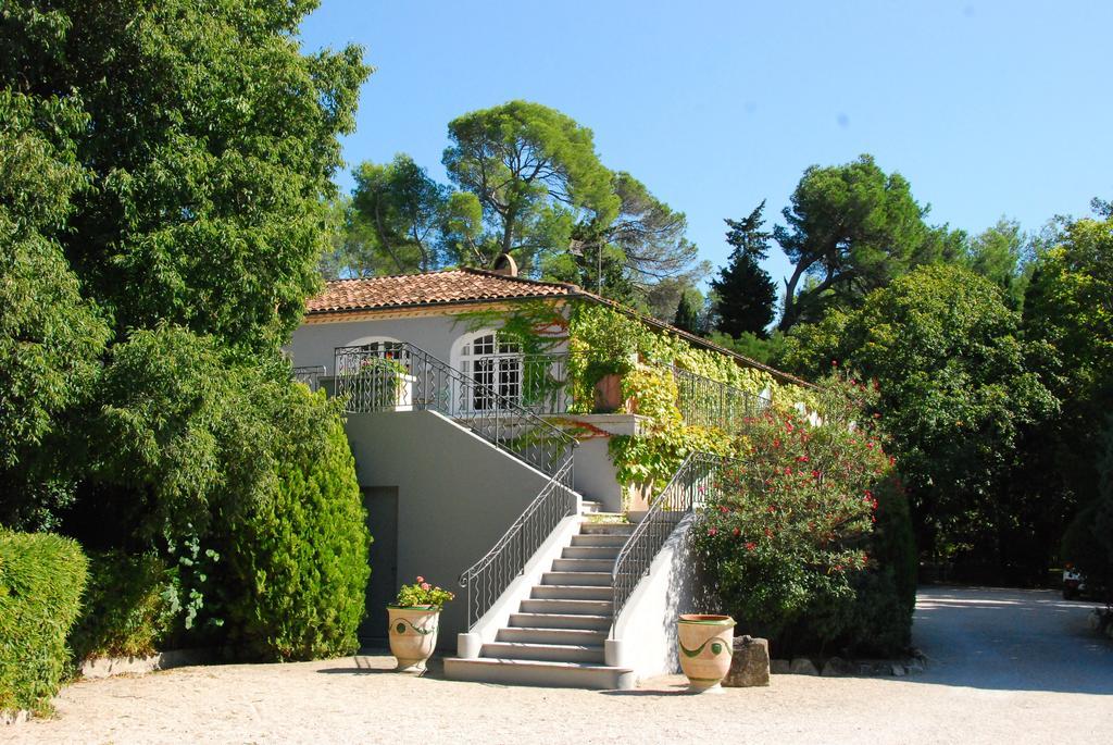 Hotel Les Mazets Des Roches Tarascon Zewnętrze zdjęcie