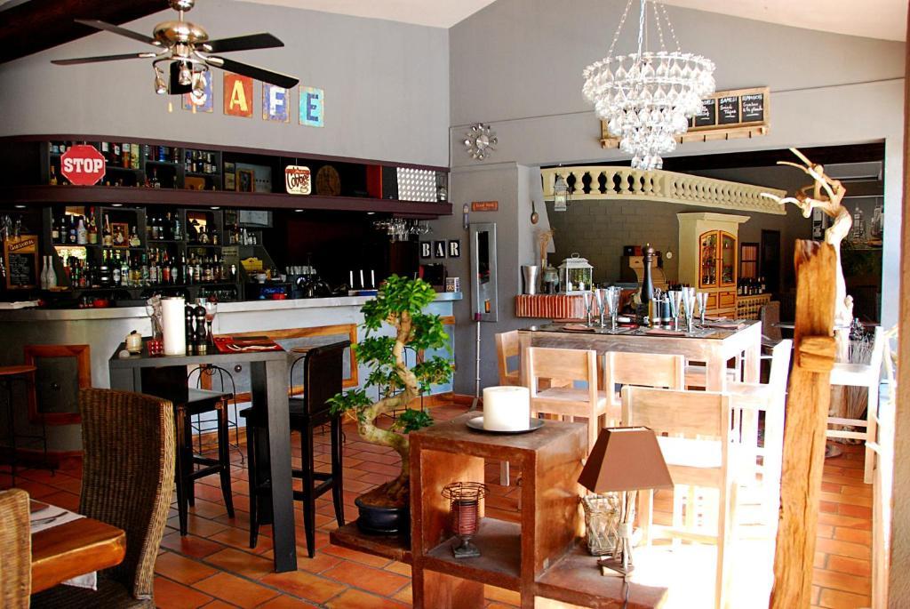 Hotel Les Mazets Des Roches Tarascon Zewnętrze zdjęcie