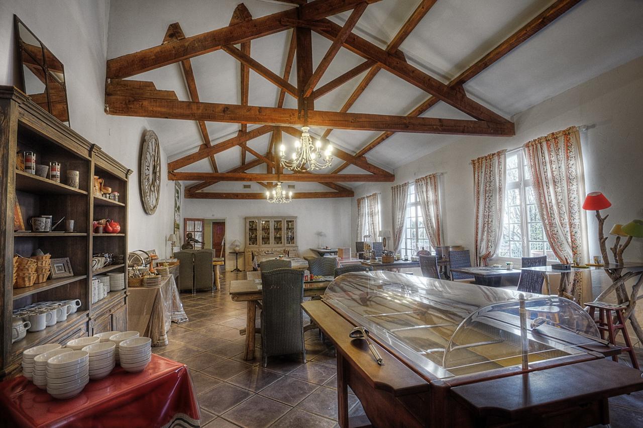 Hotel Les Mazets Des Roches Tarascon Zewnętrze zdjęcie